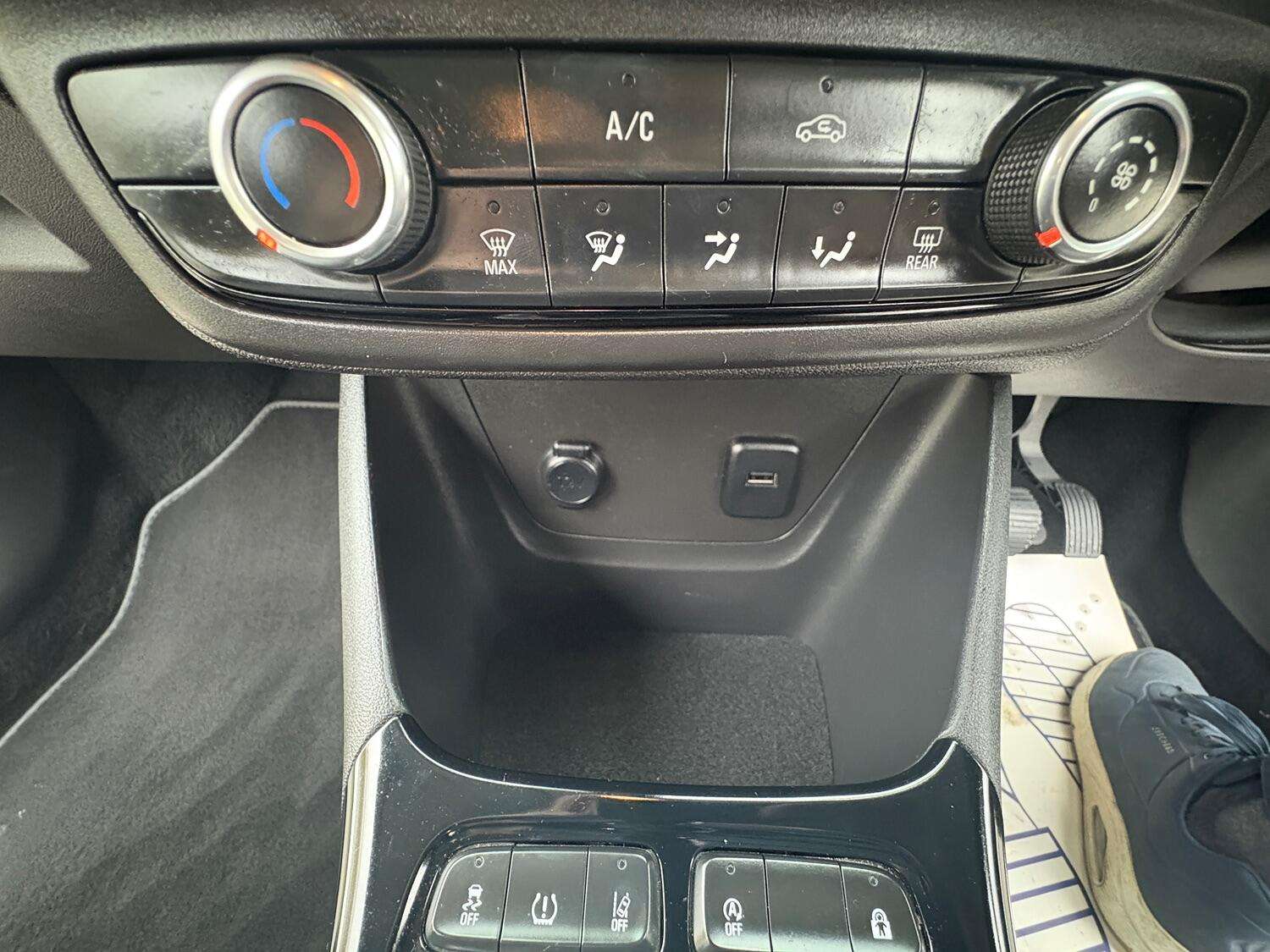 2021 VAUXHALL CROSSLAND X 2021 VAUXHALL CROSSLAND X