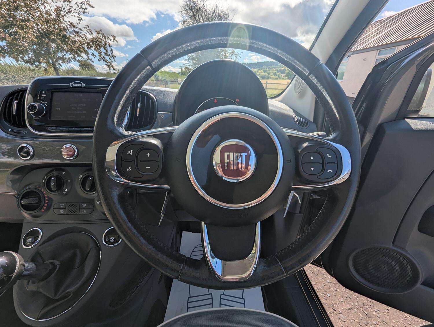 2017 FIAT 500 2017 FIAT 500