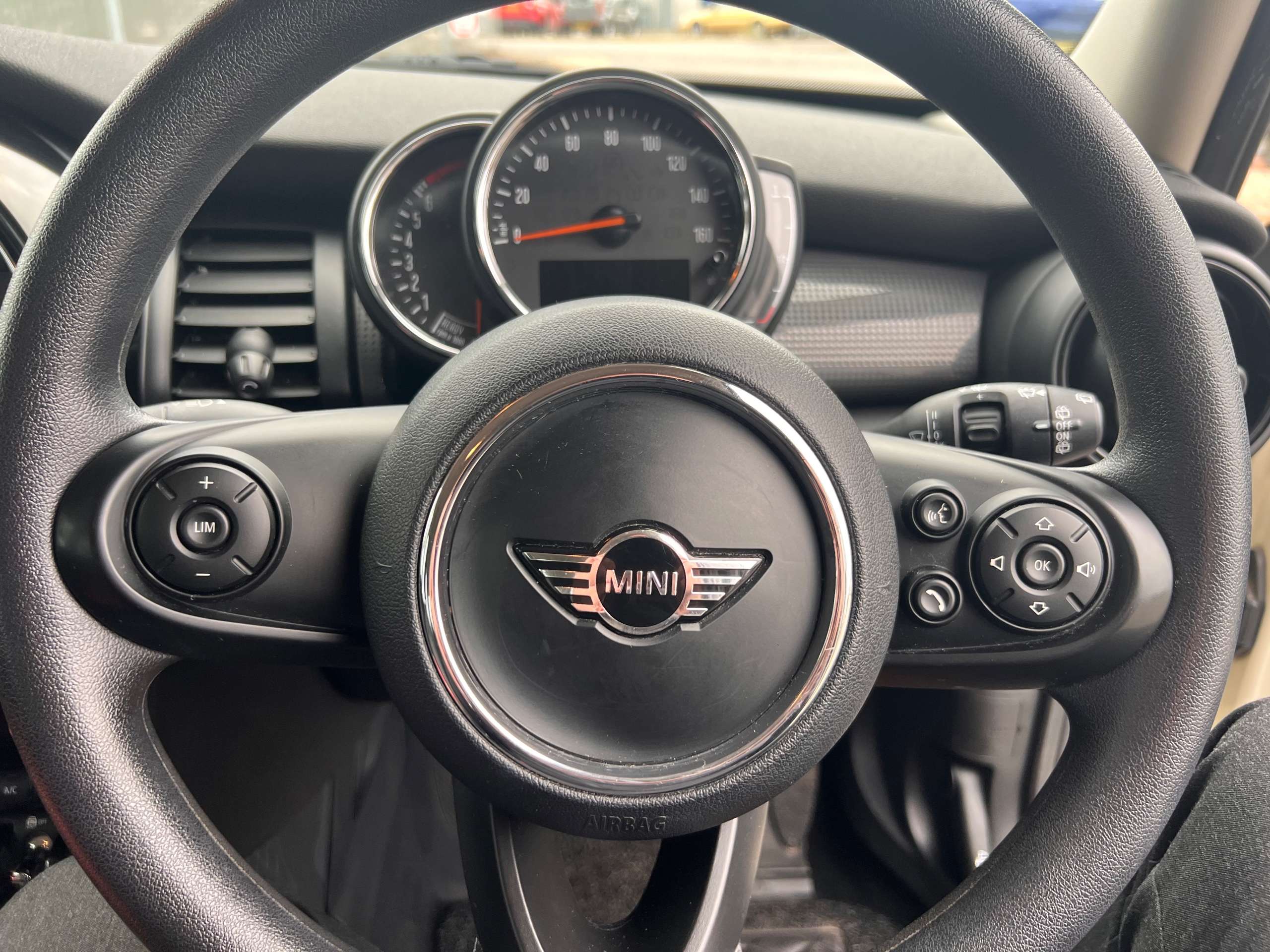 2018 MINI HATCH 2018 MINI HATCH