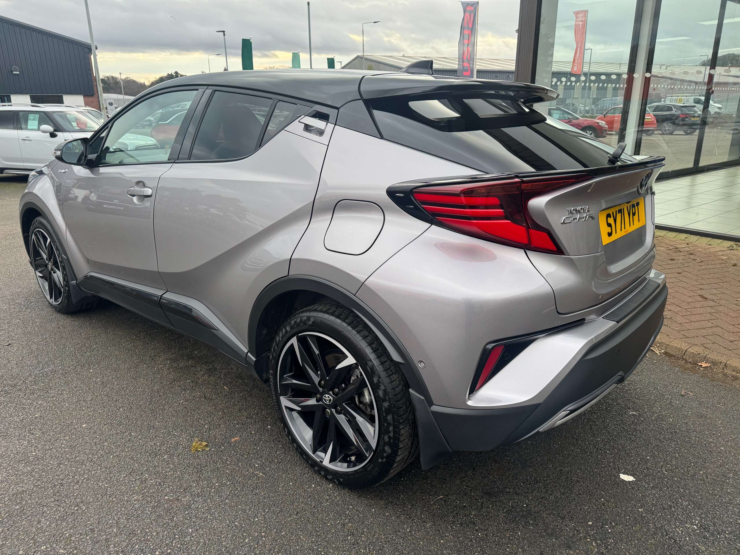 2022 TOYOTA C-HR 2022 TOYOTA C-HR