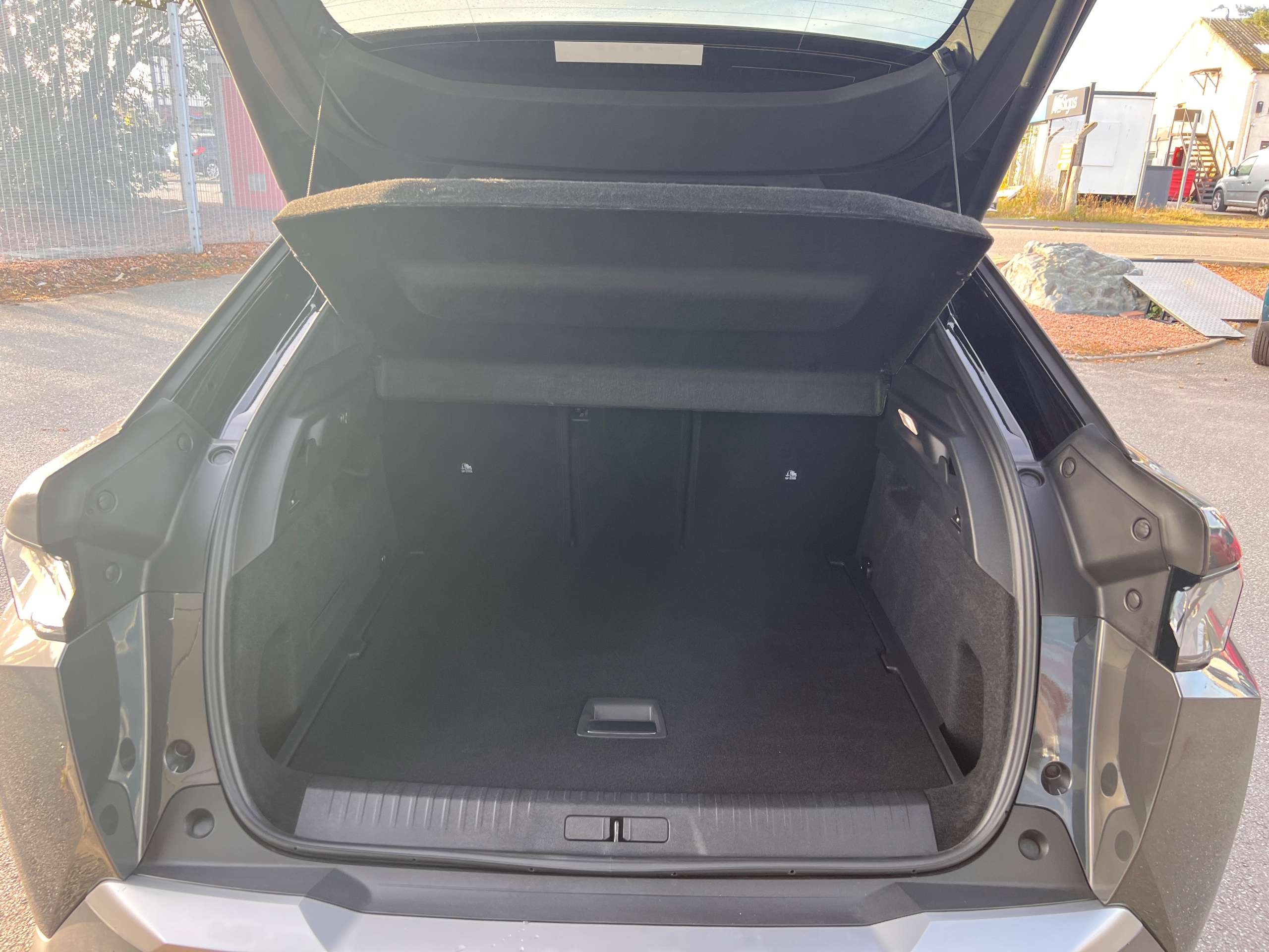 2024 PEUGEOT 3008 2024 PEUGEOT 3008