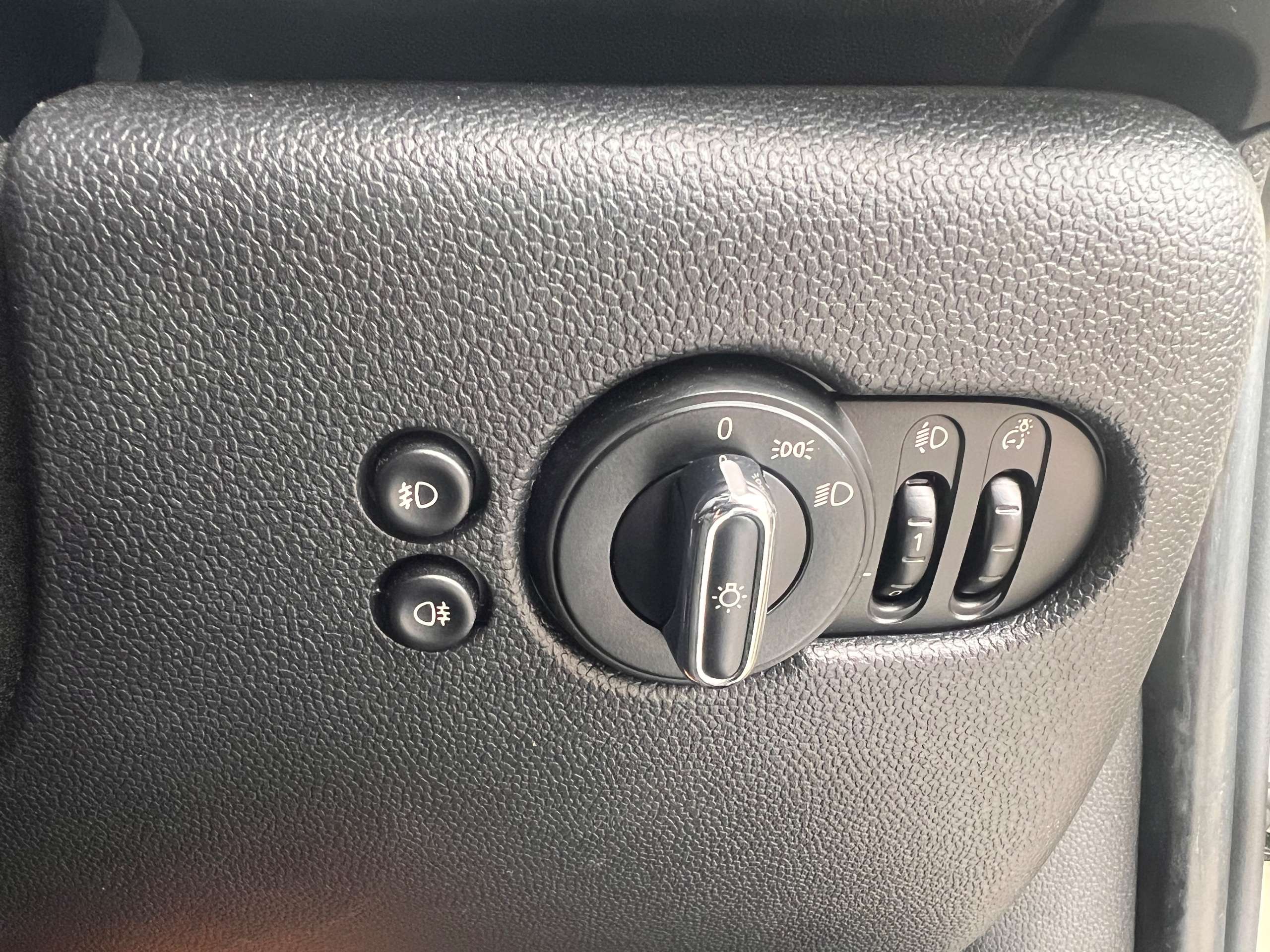 2018 MINI HATCH 2018 MINI HATCH