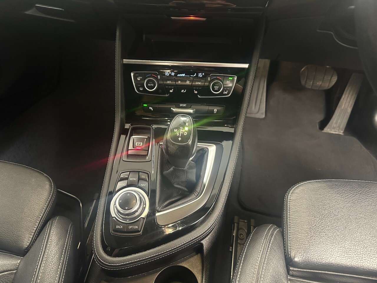 2015 BMW 2 SERIES ACTIVE TOURER 2015 BMW 2 SERIES ACTIVE TOURER