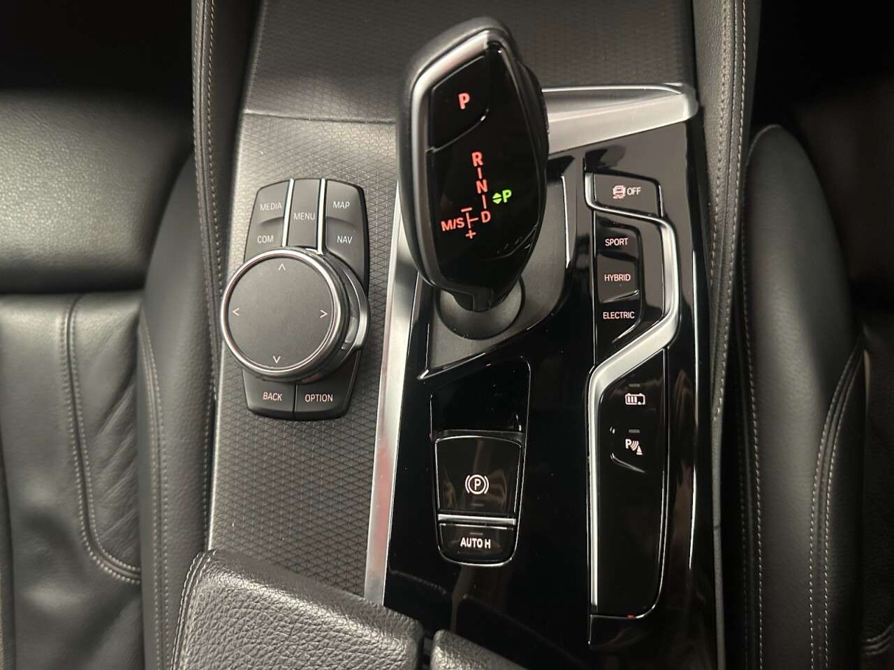 2022 BMW 5 SERIES 2022 BMW 5 SERIES