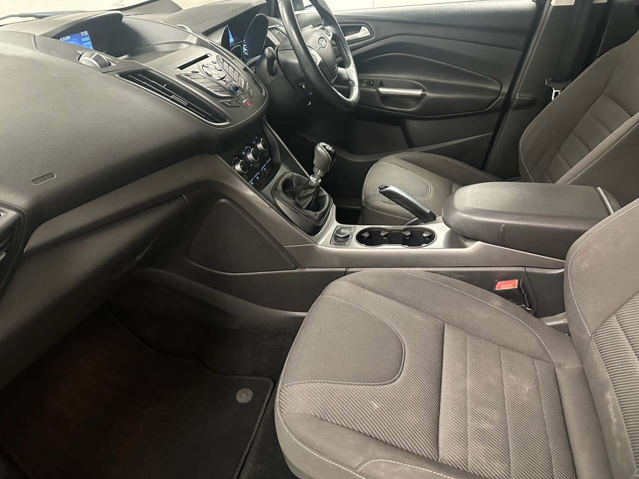 2016 FORD KUGA 2016 FORD KUGA