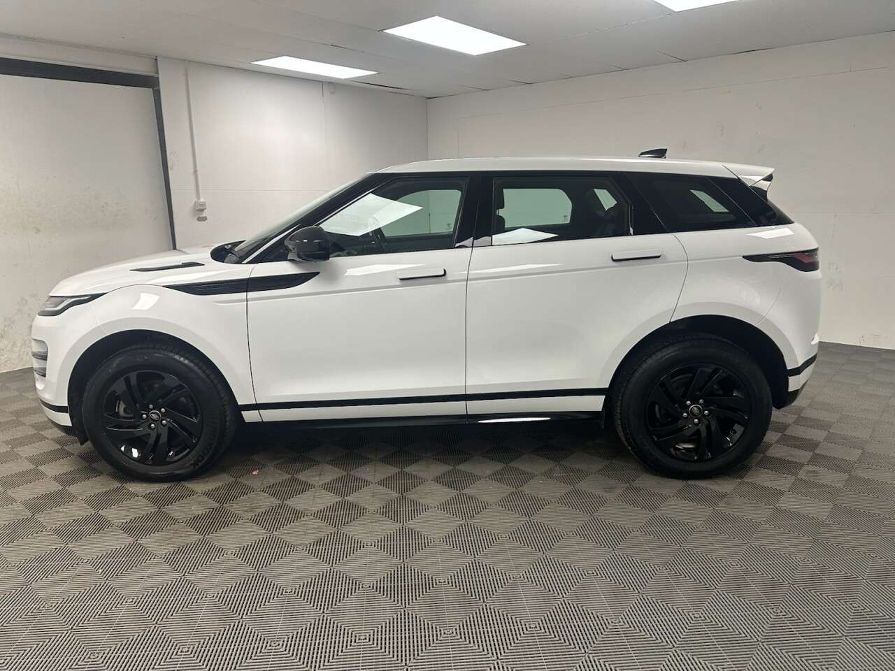 2022 LAND ROVER RANGE ROVER EVOQUE 2022 LAND ROVER RANGE ROVER EVOQUE