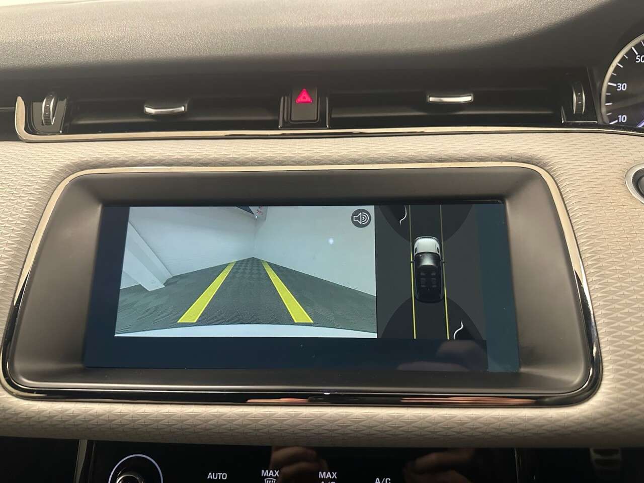 2022 LAND ROVER RANGE ROVER EVOQUE 2022 LAND ROVER RANGE ROVER EVOQUE