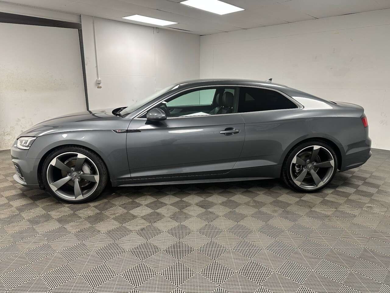 2017 AUDI A5 2017 AUDI A5
