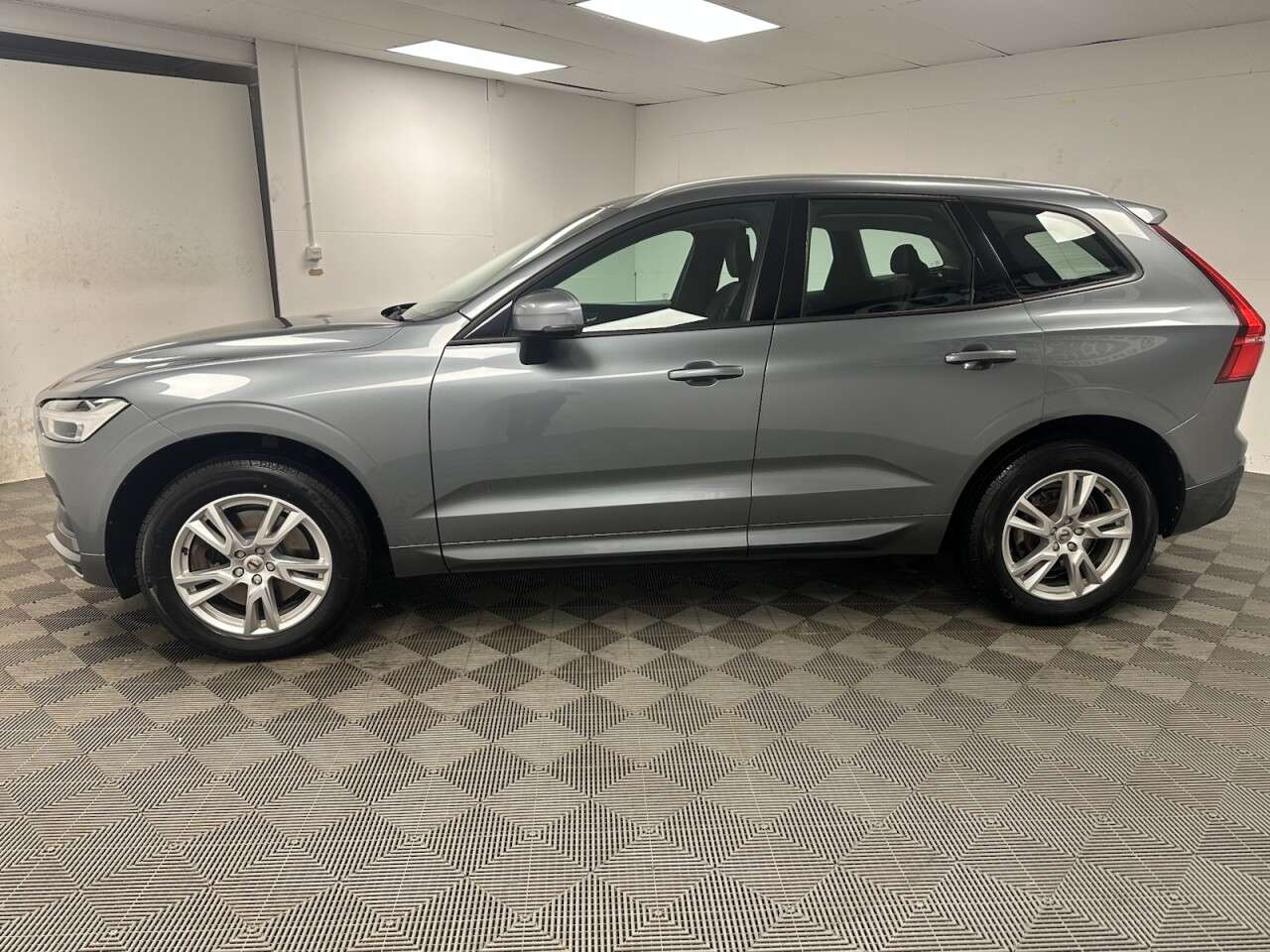 2018 VOLVO XC60 2018 VOLVO XC60