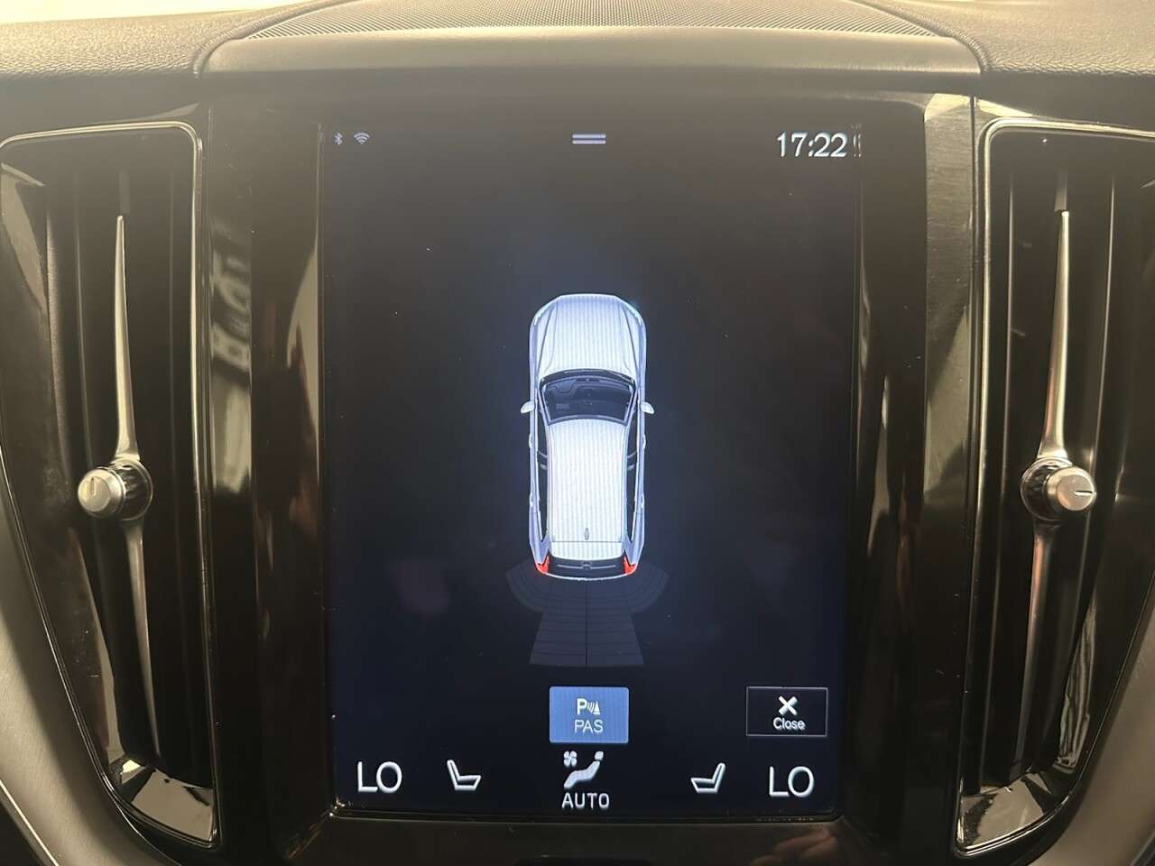 2018 VOLVO XC60 2018 VOLVO XC60