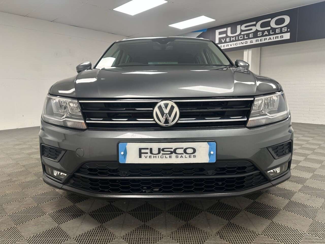2017 VOLKSWAGEN TIGUAN 2017 VOLKSWAGEN TIGUAN