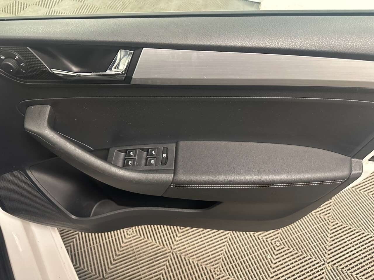 2018 SKODA RAPID SPACEBACK 2018 SKODA RAPID SPACEBACK