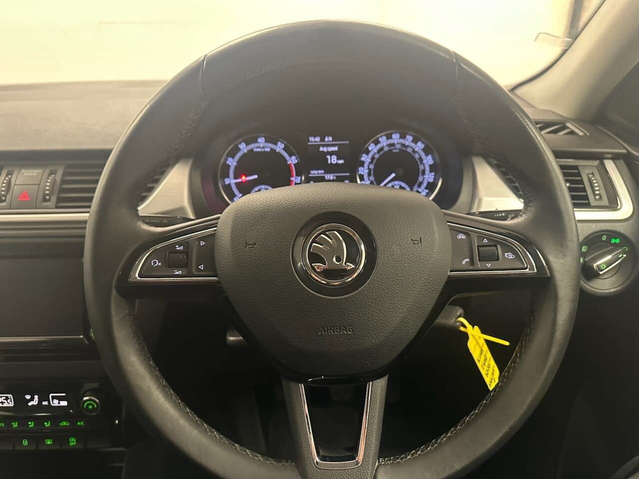 2018 SKODA RAPID SPACEBACK 2018 SKODA RAPID SPACEBACK