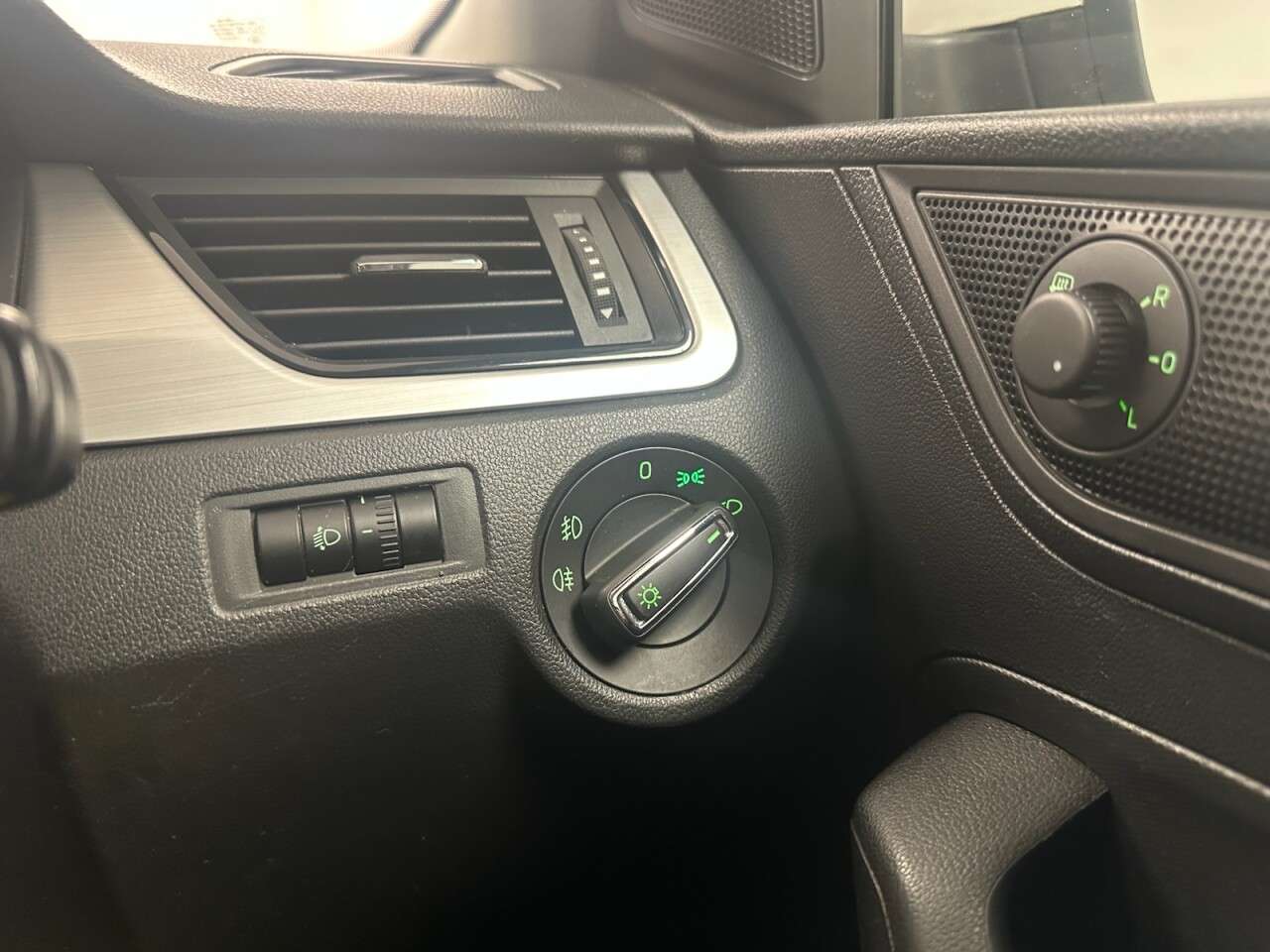 2018 SKODA RAPID SPACEBACK 2018 SKODA RAPID SPACEBACK