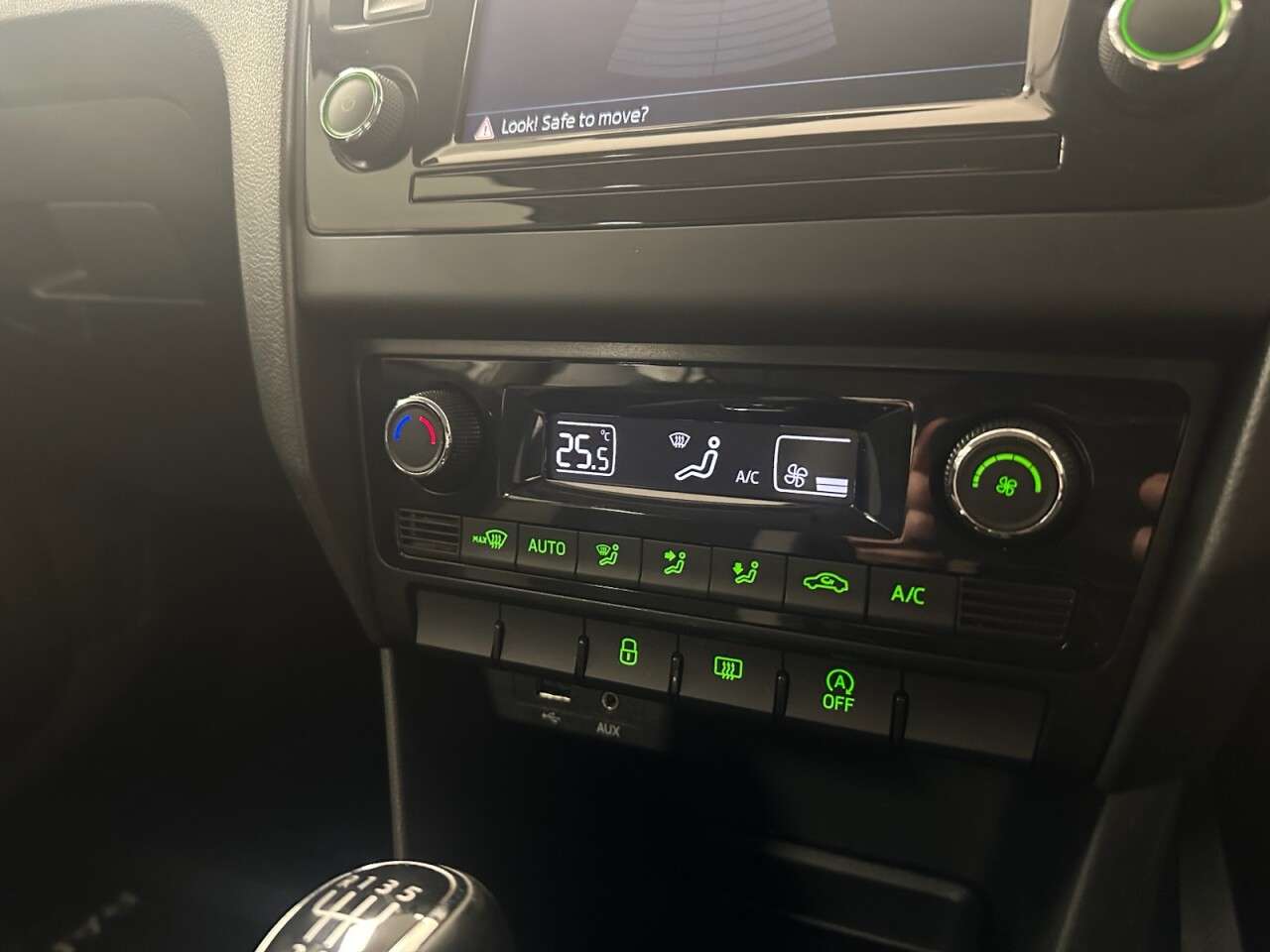 2018 SKODA RAPID SPACEBACK 2018 SKODA RAPID SPACEBACK