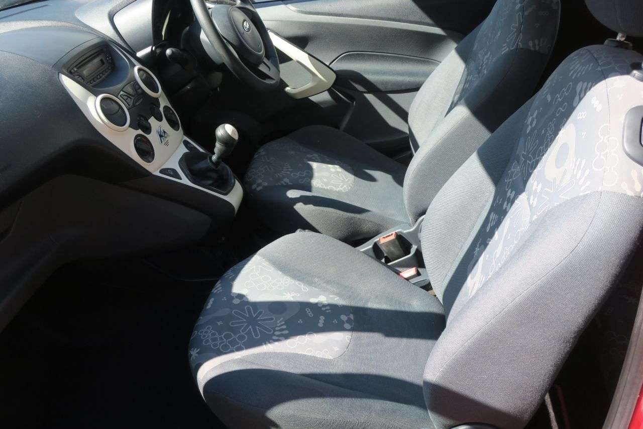 2013 FORD KA 2013 FORD KA
