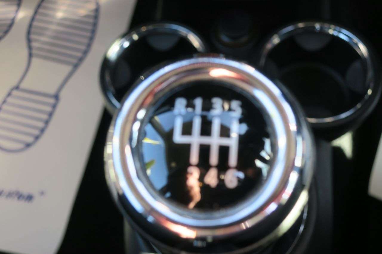 2013 MINI HATCH 2013 MINI HATCH