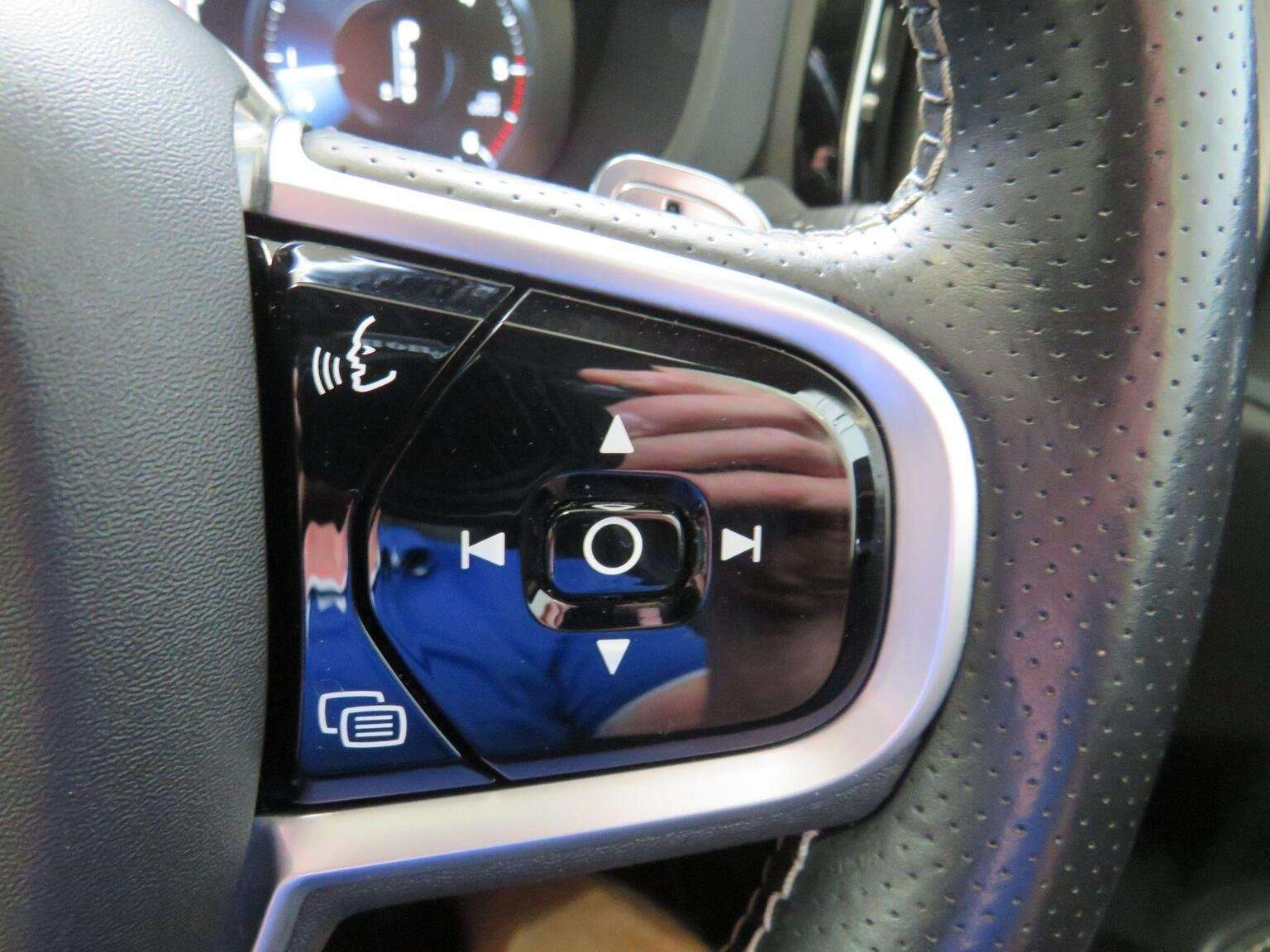 2018 VOLVO XC60 2018 VOLVO XC60