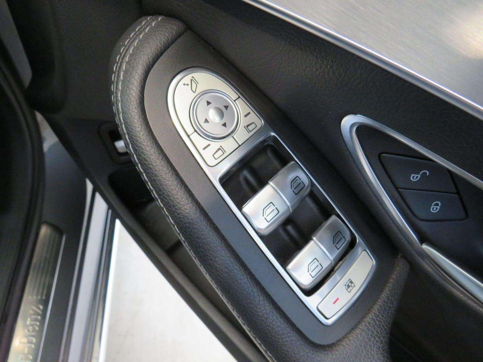 2019 MERCEDES-BENZ C CLASS 2019 MERCEDES-BENZ C CLASS