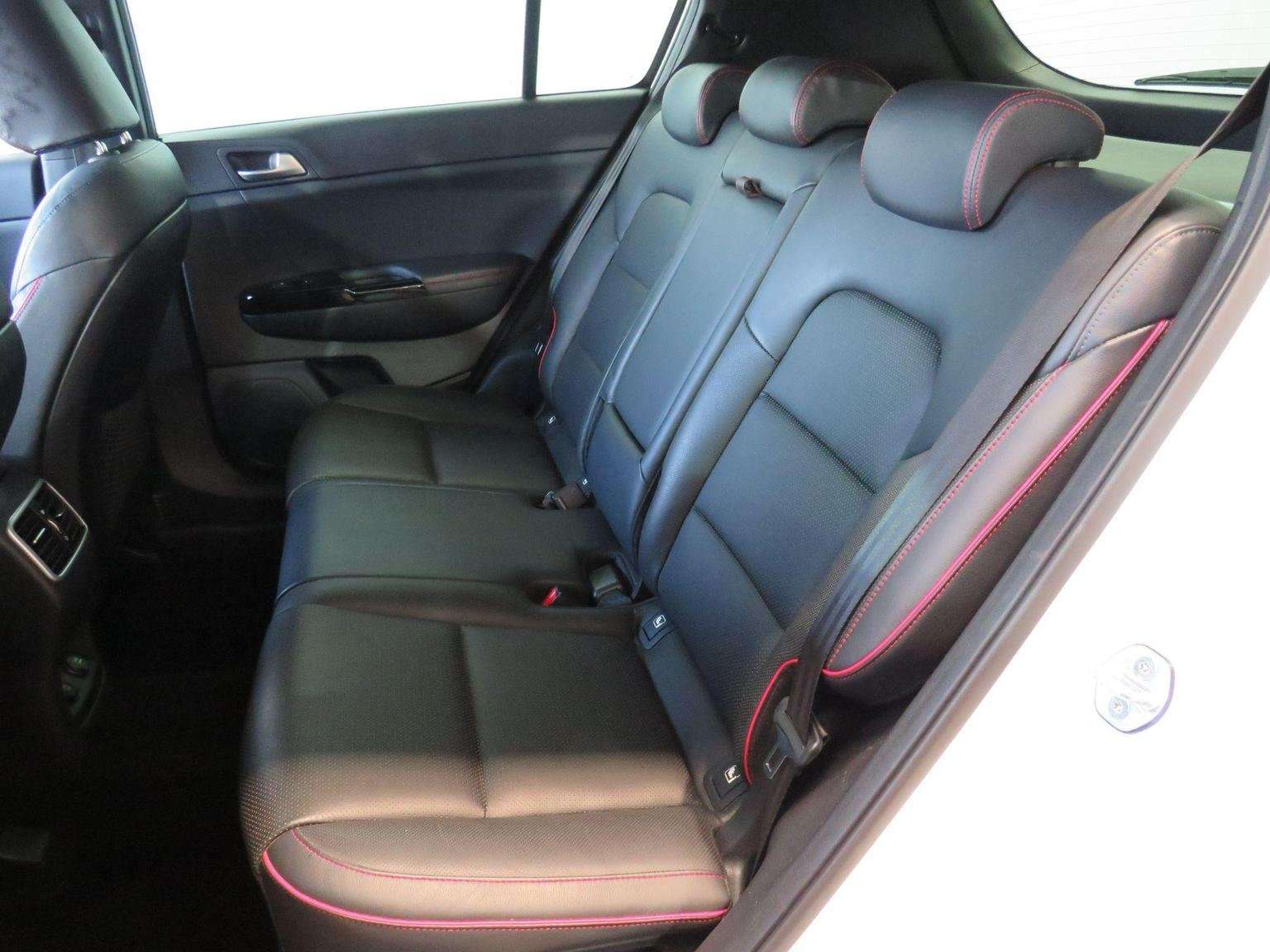 2018 KIA SPORTAGE 2018 KIA SPORTAGE