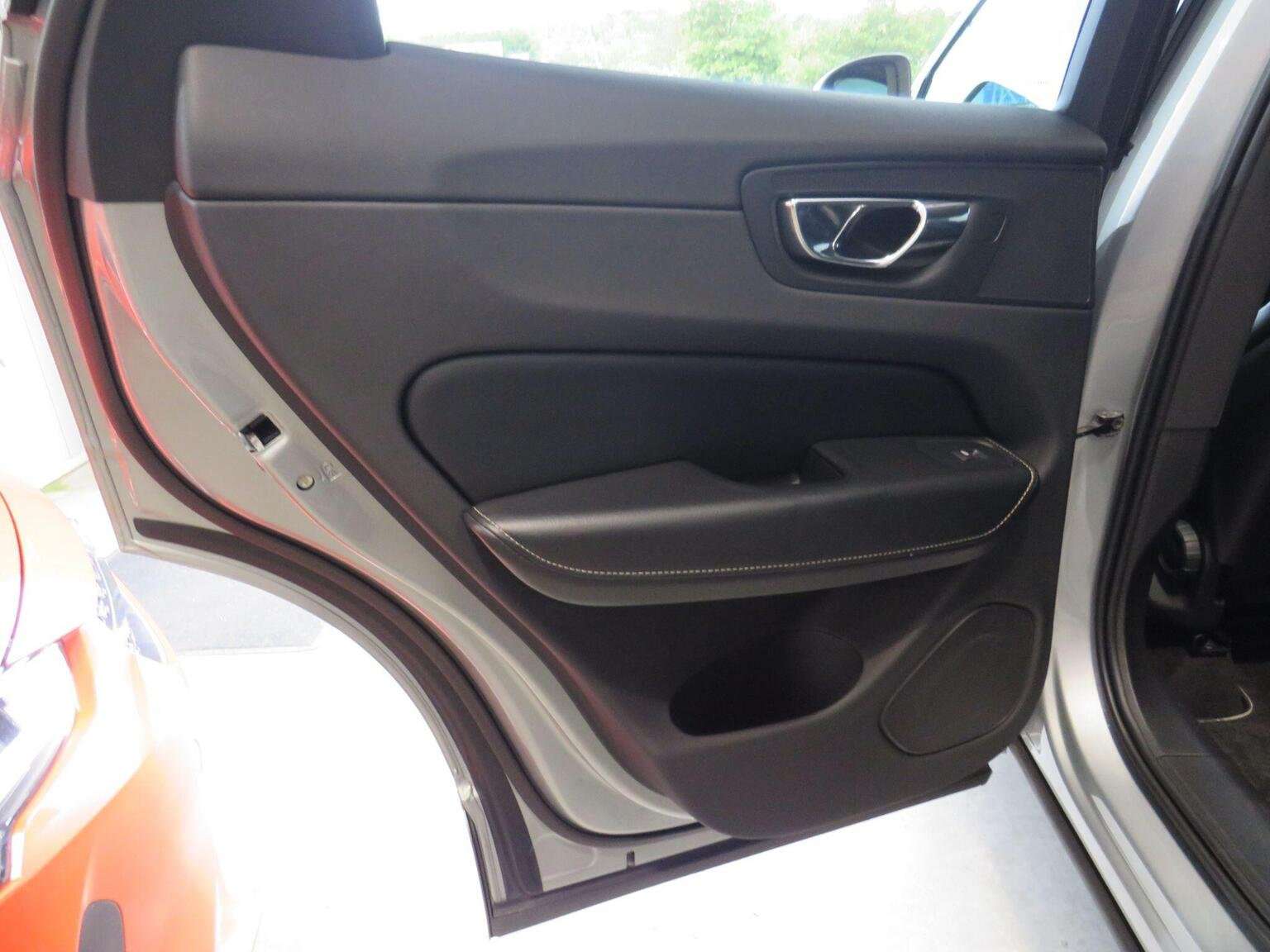 2018 VOLVO XC60 2018 VOLVO XC60