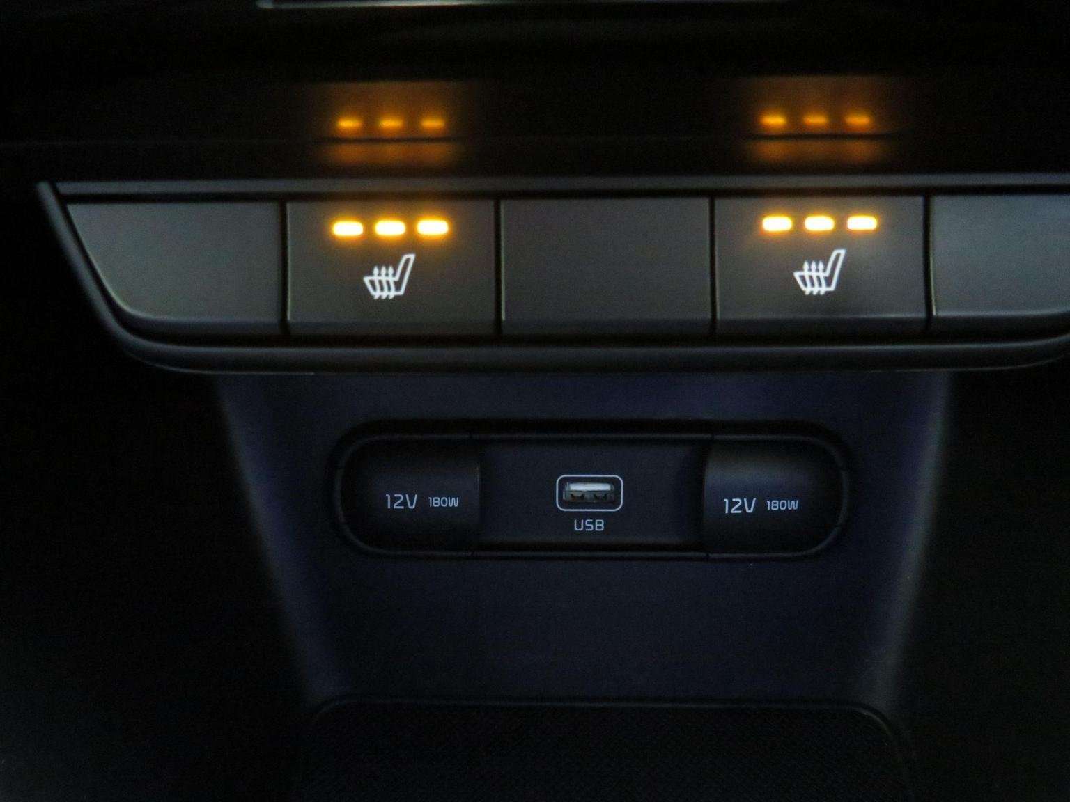 2018 KIA SPORTAGE 2018 KIA SPORTAGE