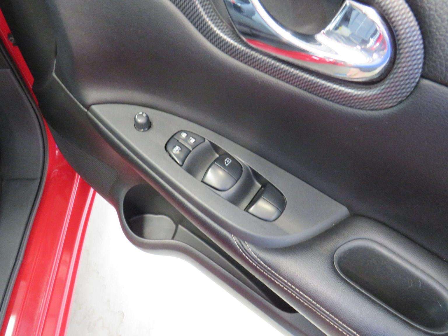 2016 NISSAN PULSAR 2016 NISSAN PULSAR