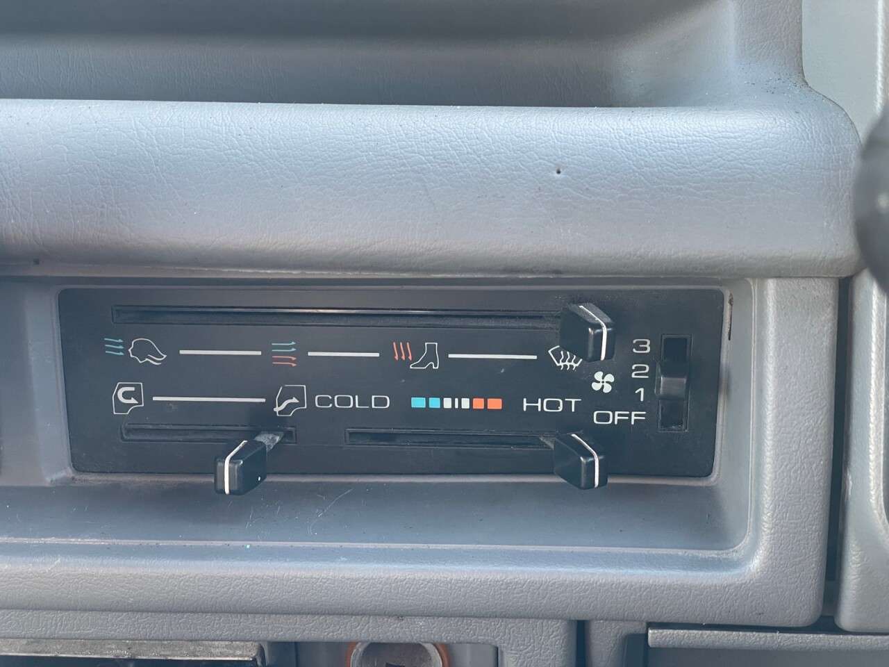 1988 BEDFORD CF 1988 BEDFORD CF