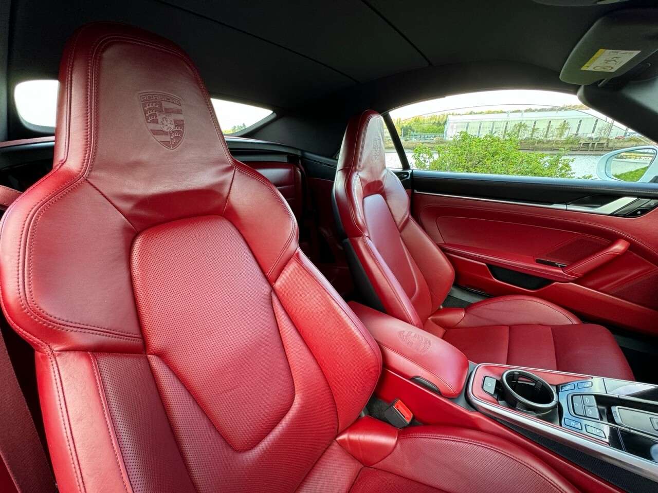 null PORSCHE 911 null PORSCHE 911