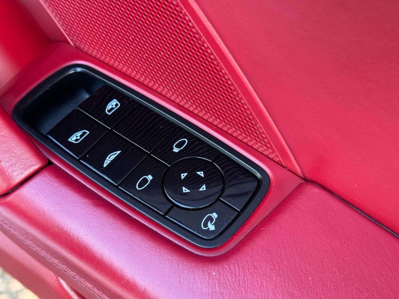 null PORSCHE 911 null PORSCHE 911