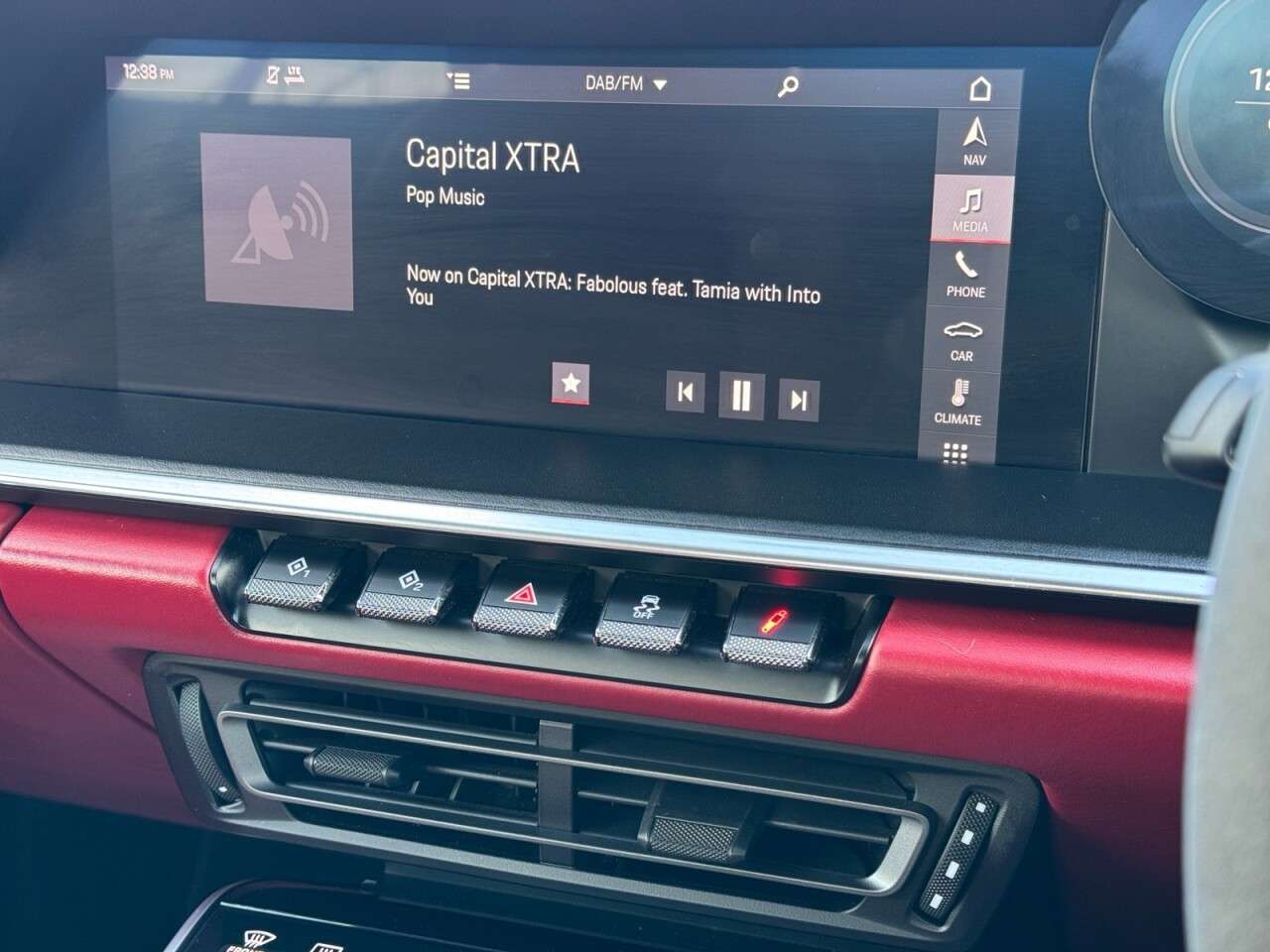 null PORSCHE 911 null PORSCHE 911