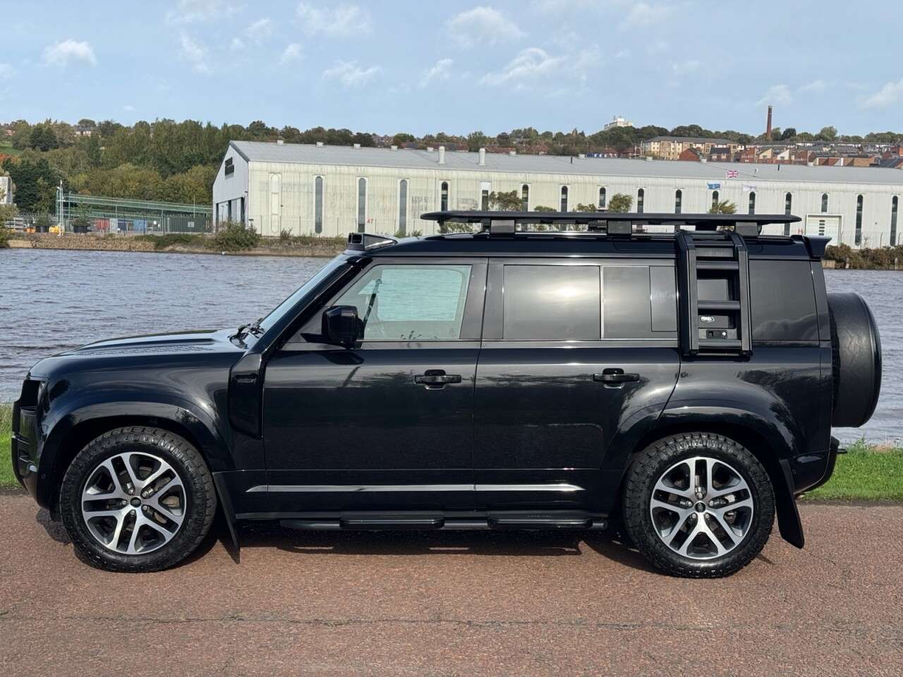 2021 LAND ROVER DEFENDER 2021 LAND ROVER DEFENDER