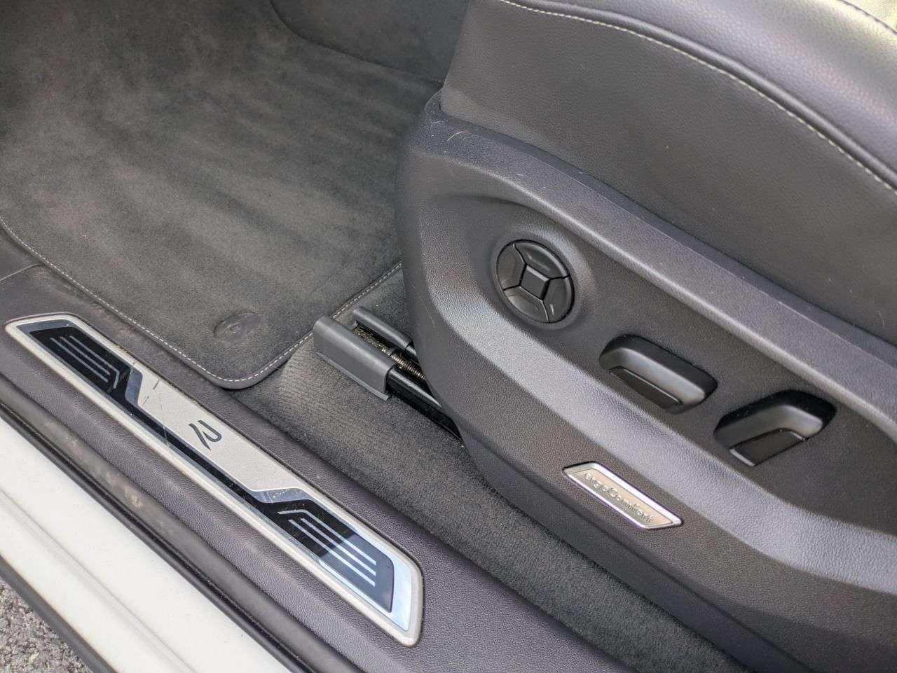 2022 VOLKSWAGEN TOUAREG 2022 VOLKSWAGEN TOUAREG