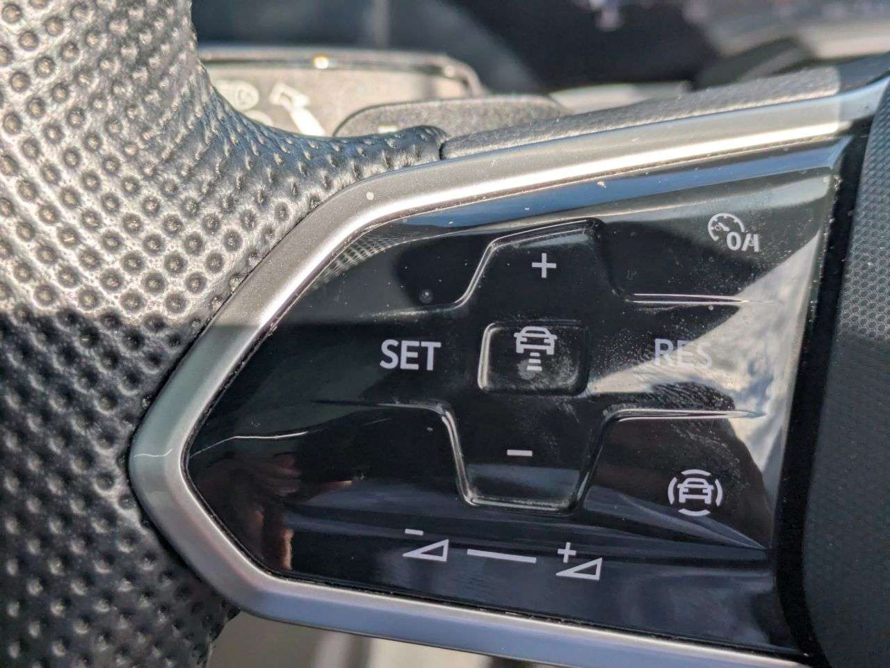 2022 VOLKSWAGEN TOUAREG 2022 VOLKSWAGEN TOUAREG