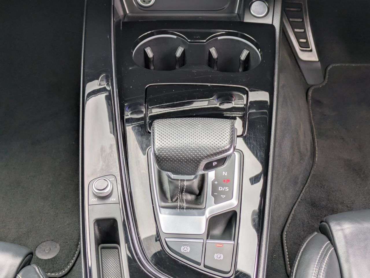 2021 AUDI A5 2021 AUDI A5