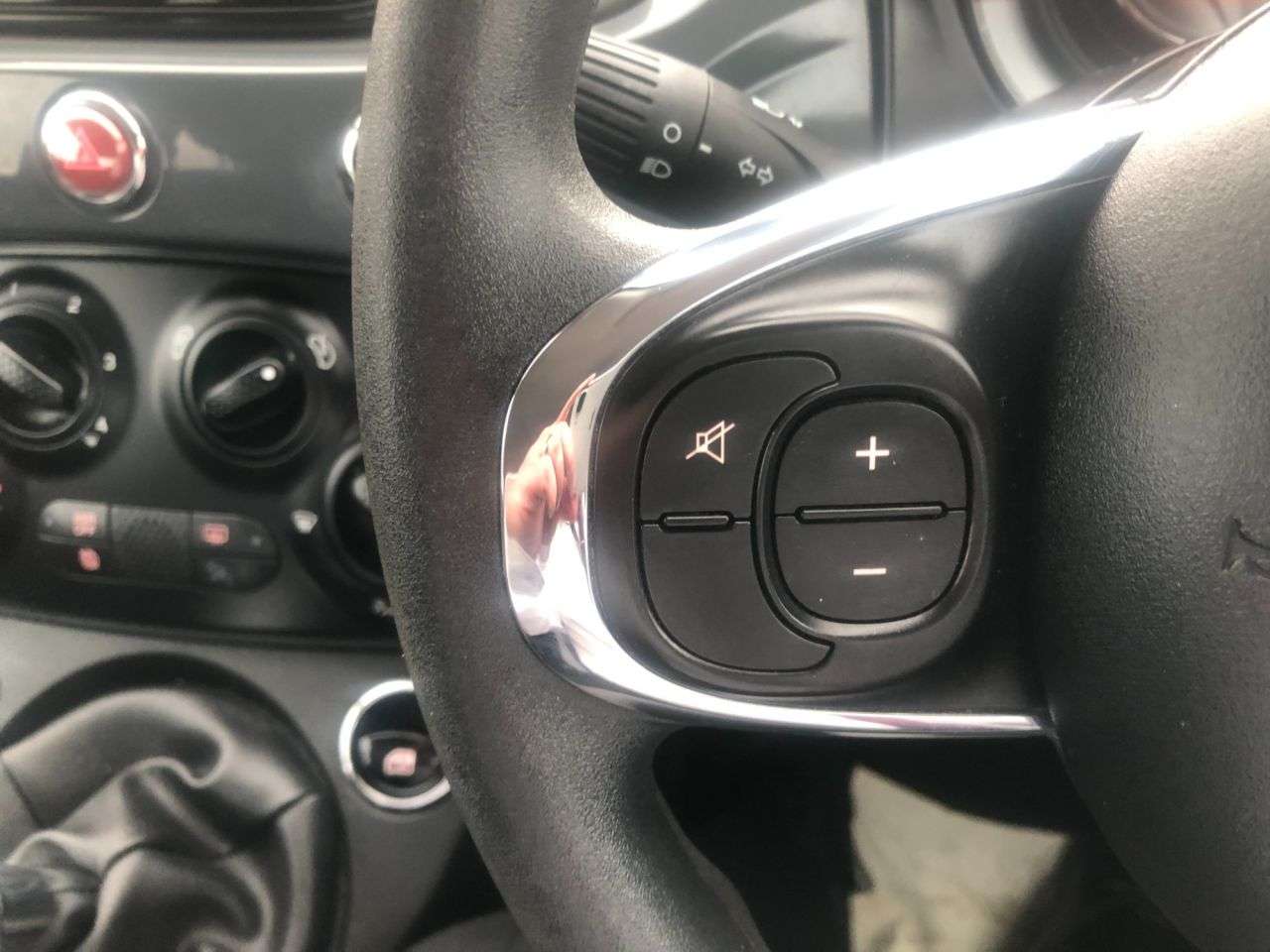 2019 FIAT 500 2019 FIAT 500