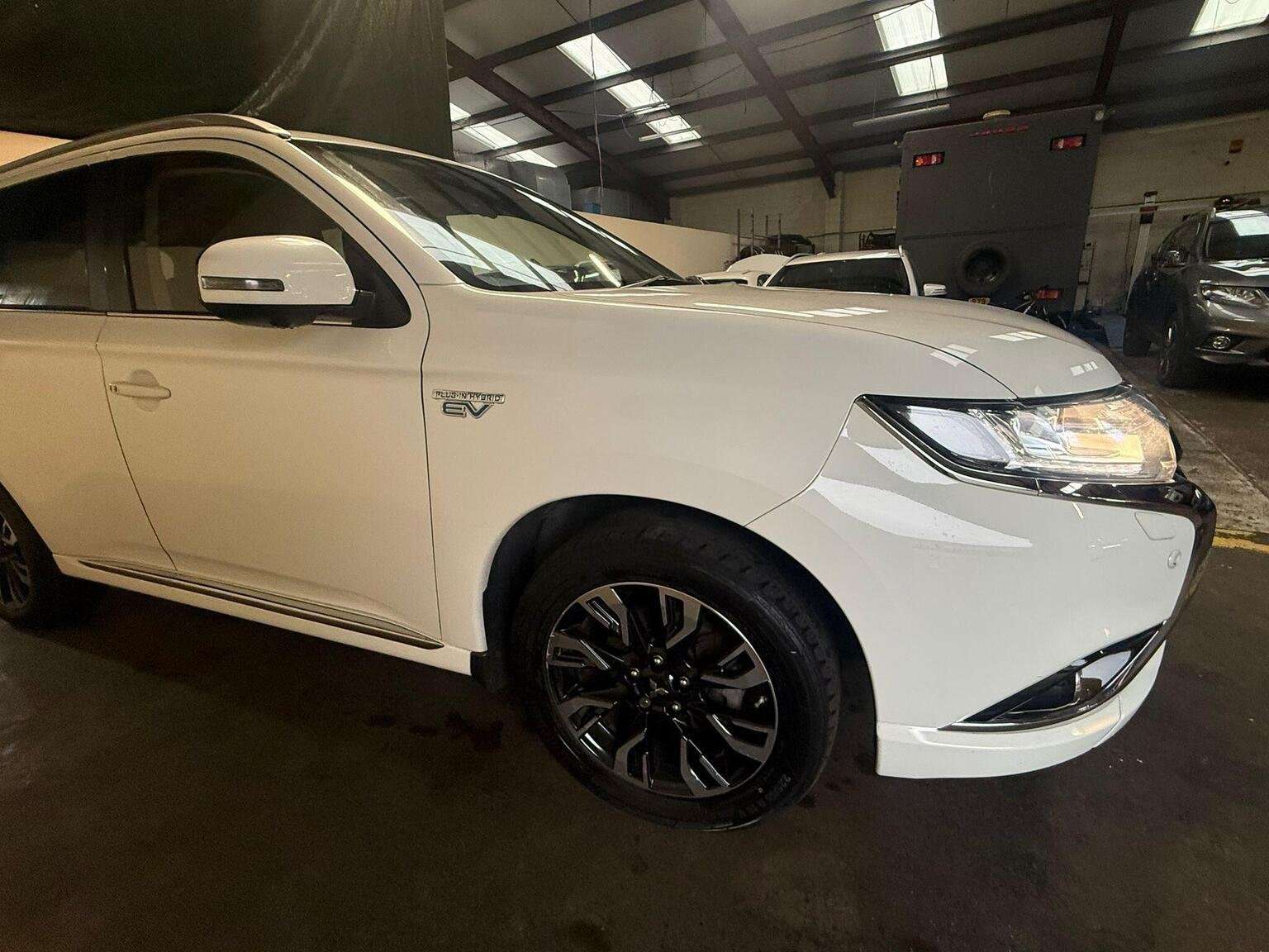 2016 MITSUBISHI OUTLANDER 2016 MITSUBISHI OUTLANDER