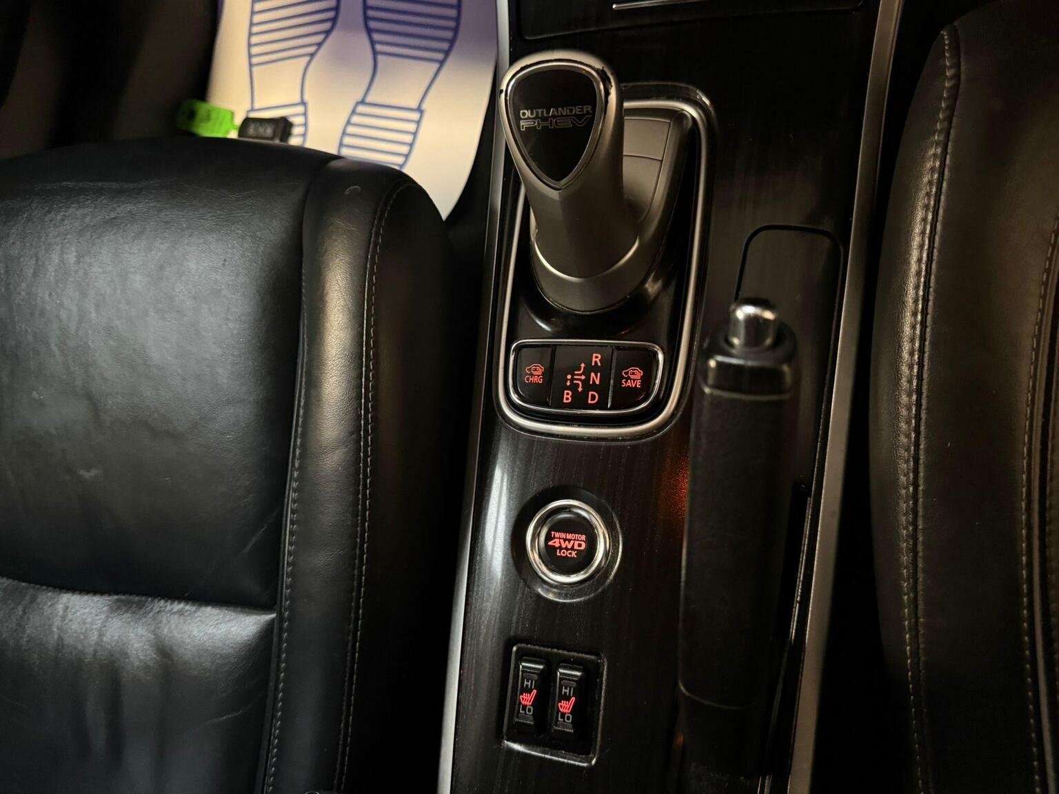 2016 MITSUBISHI OUTLANDER 2016 MITSUBISHI OUTLANDER