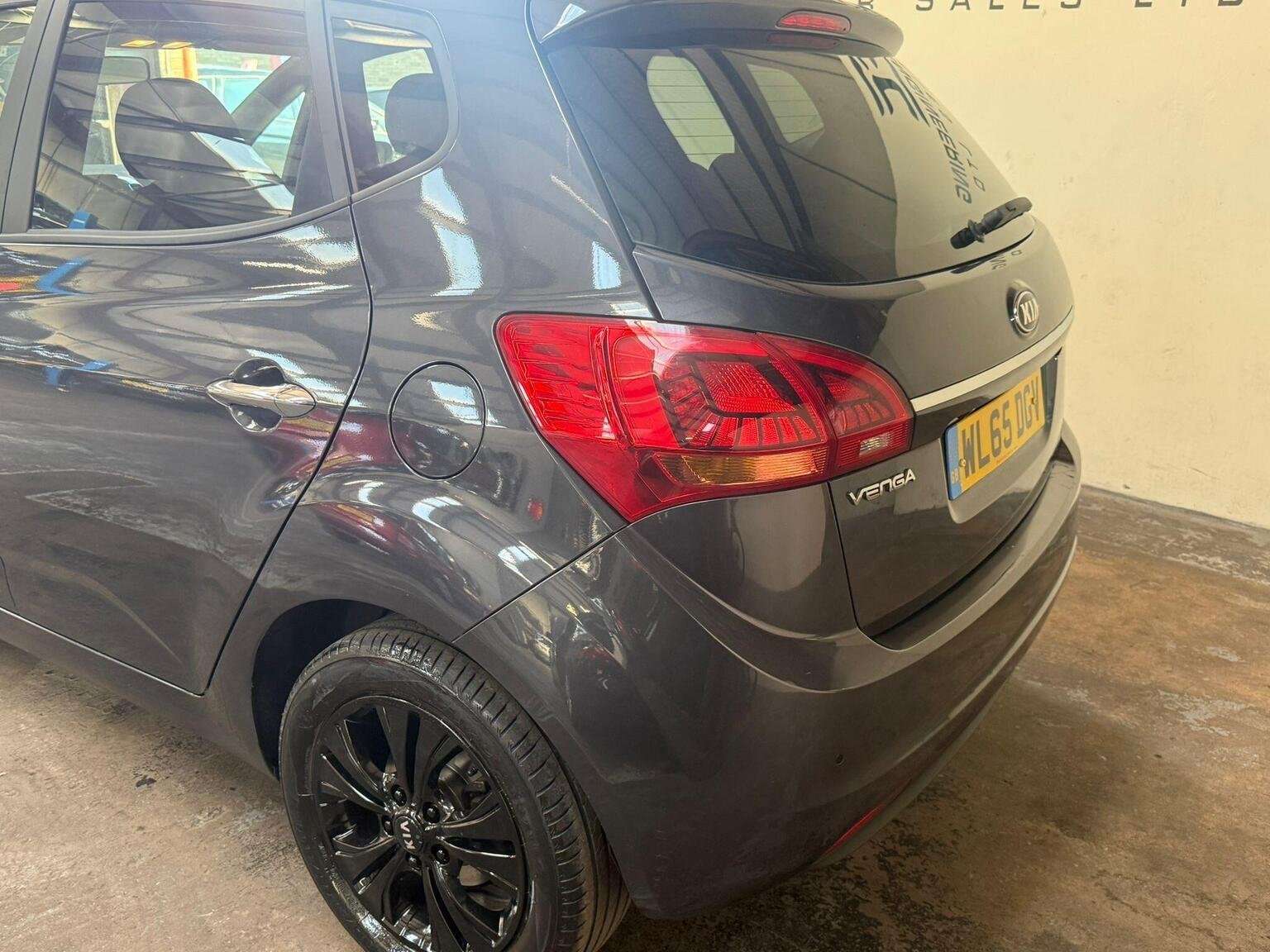 2016 KIA VENGA 2016 KIA VENGA