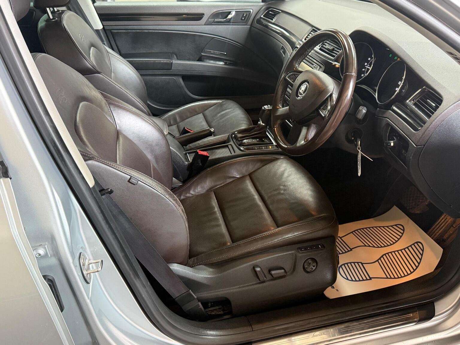 2014 SKODA SUPERB 2014 SKODA SUPERB