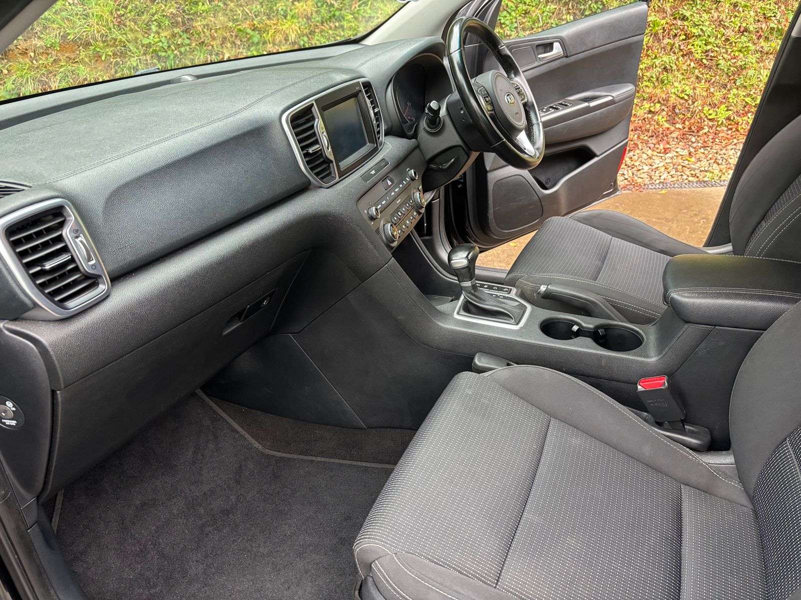 2017 KIA SPORTAGE 2017 KIA SPORTAGE