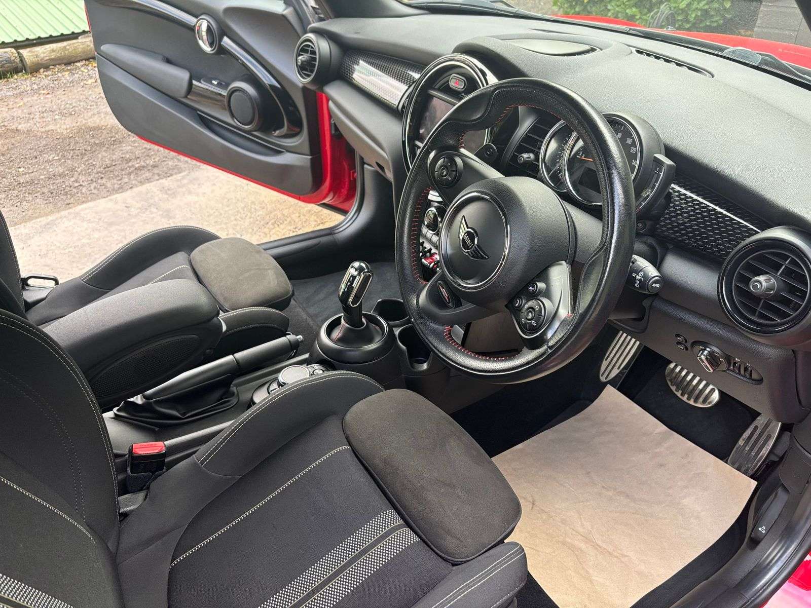 2018 MINI HATCH 2018 MINI HATCH