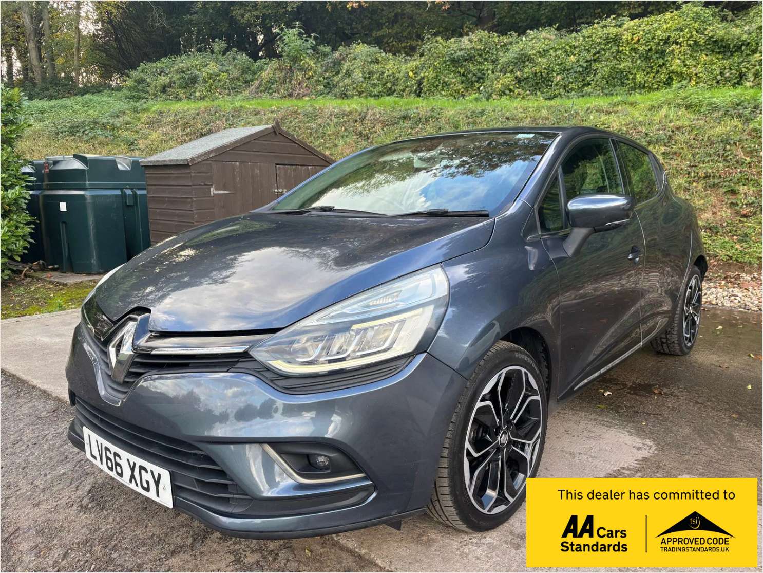 2016 RENAULT CLIO 2016 RENAULT CLIO