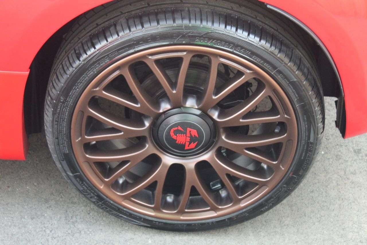 2019 ABARTH 595C 2019 ABARTH 595C