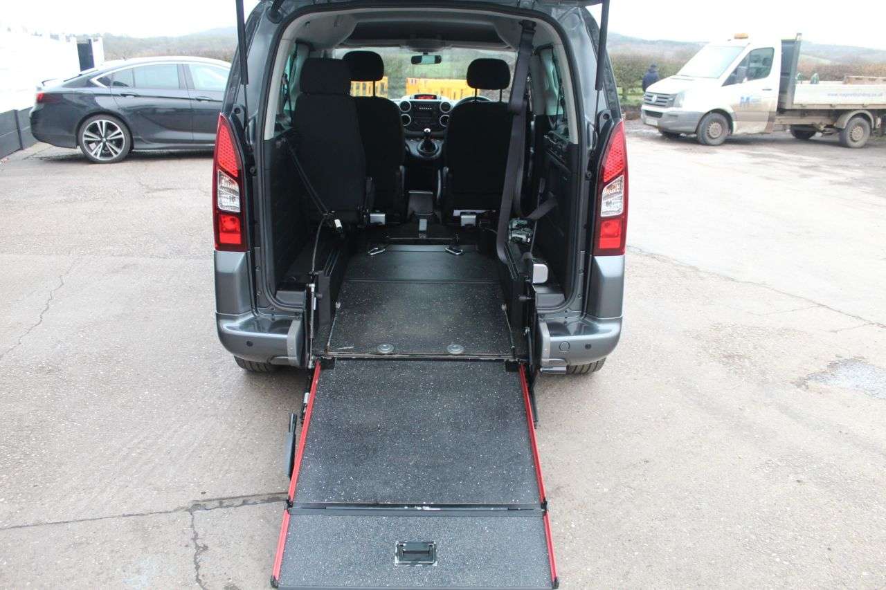 2018 PEUGEOT PARTNER 2018 PEUGEOT PARTNER