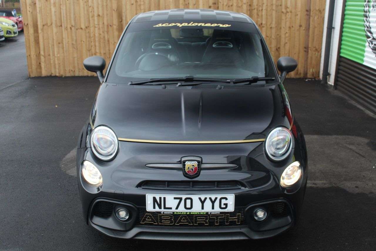2020 ABARTH 595 2020 ABARTH 595