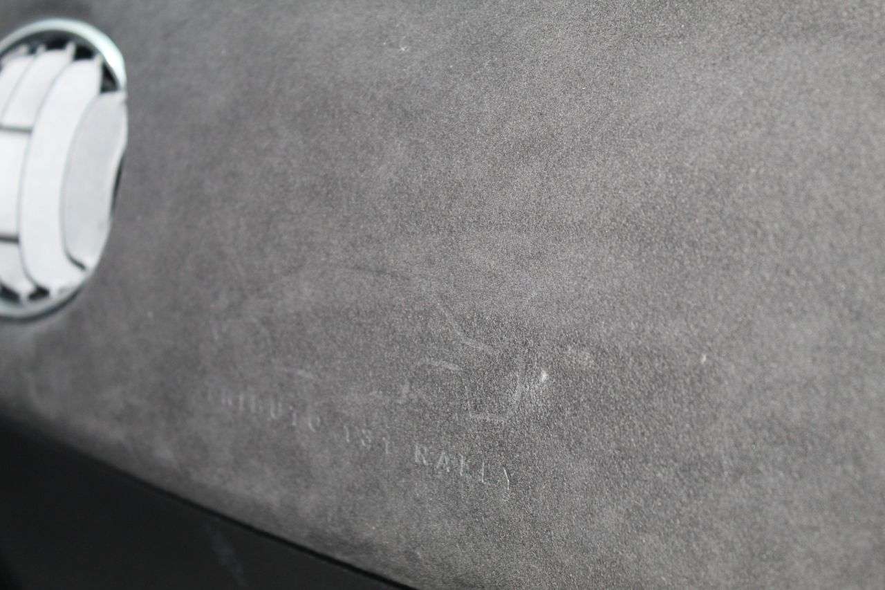 2023 ABARTH 695 2023 ABARTH 695