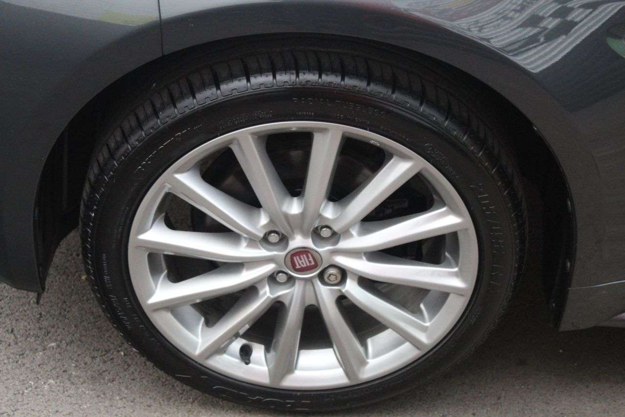 2017 FIAT 124 SPIDER 2017 FIAT 124 SPIDER