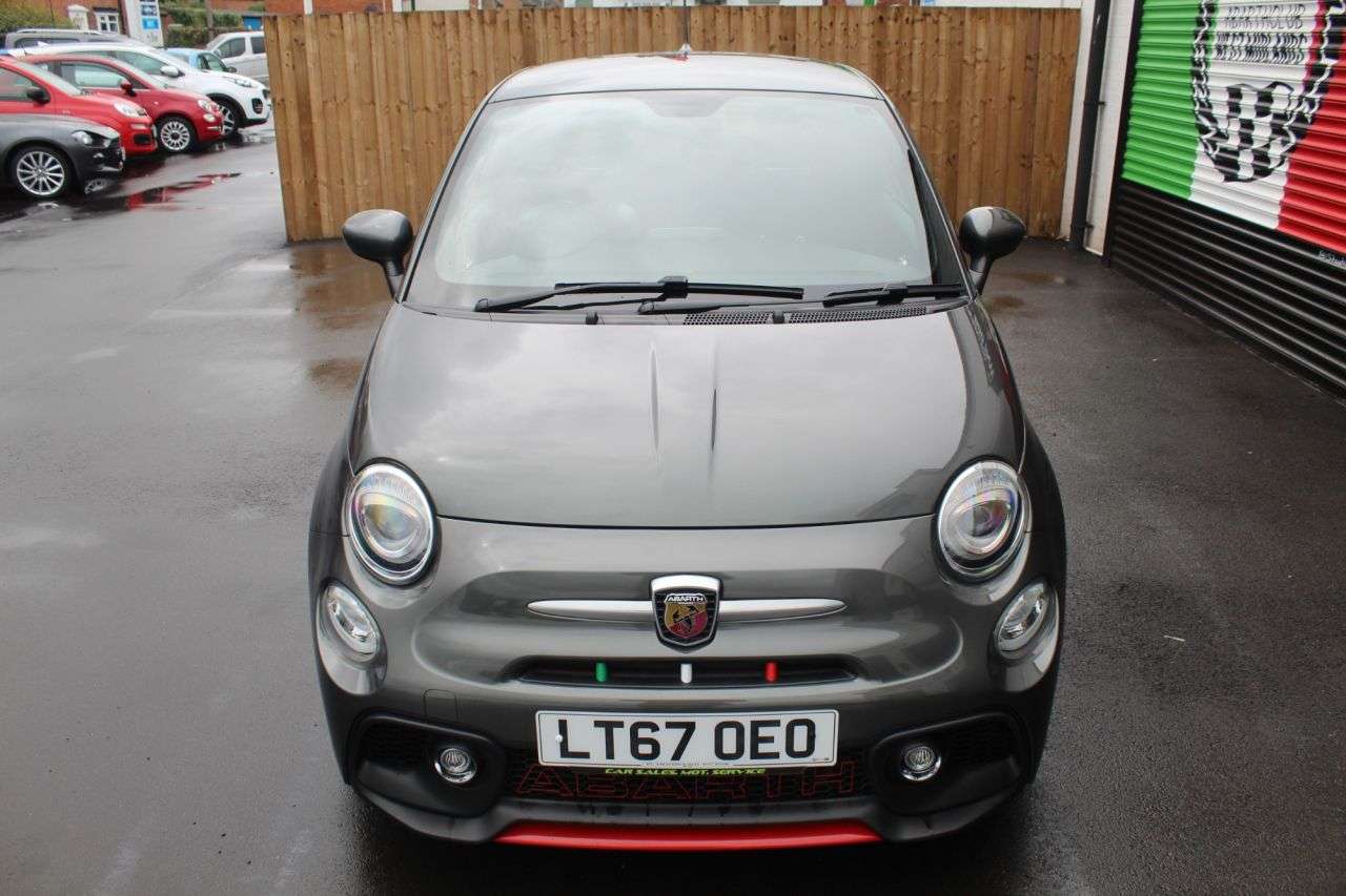 2017 ABARTH 595 2017 ABARTH 595