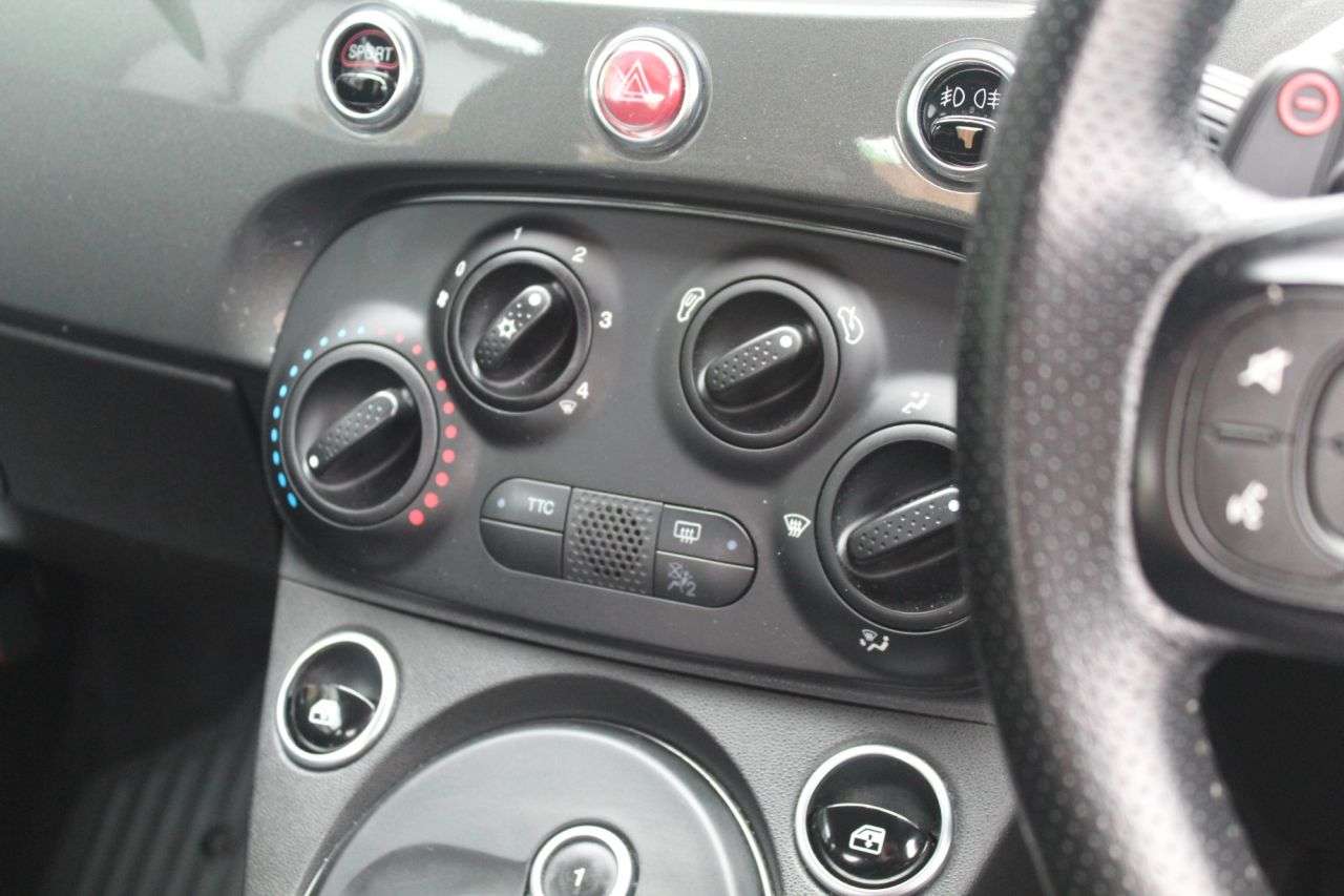 2017 ABARTH 595 2017 ABARTH 595